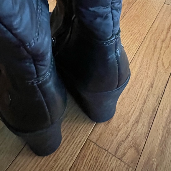 Ugg leather snow wedges - Picture 6 of 7